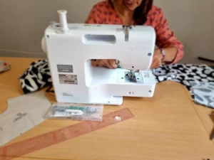 Formation couture : vêtement et accessoire